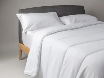 NATURA 50% cotton, 50% bamboo duvet, 250 g/m²