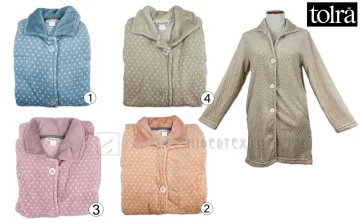 Snuggie With Buttons - DOTS by Tolrá